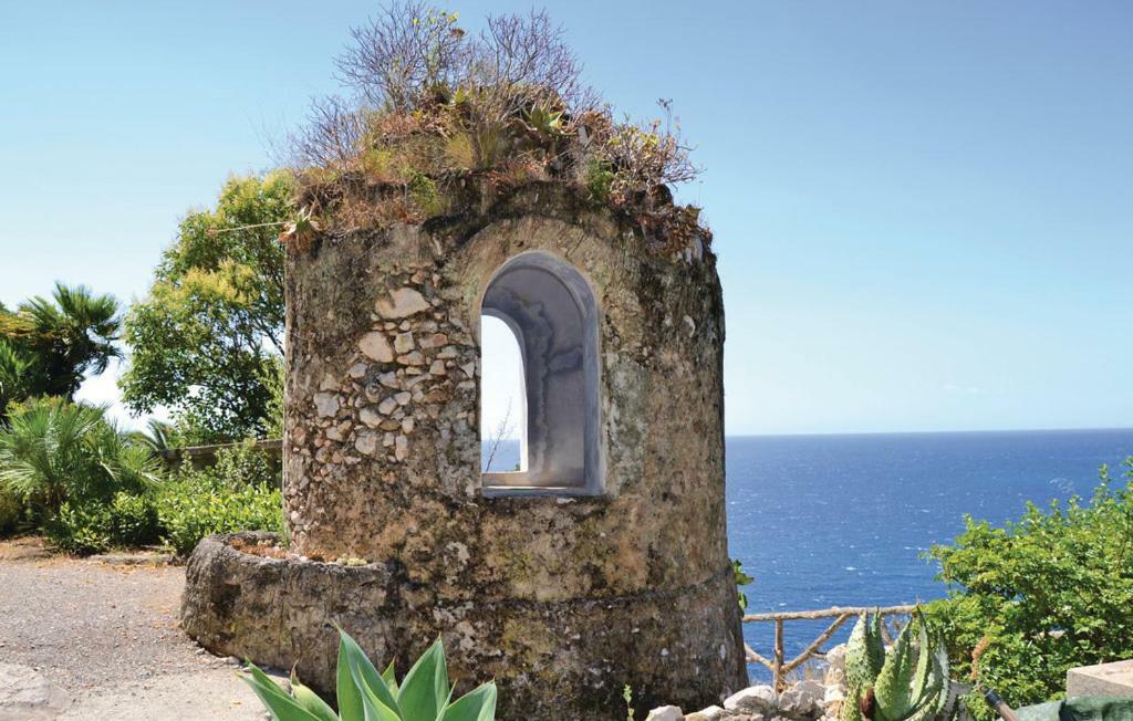 גרימלדי Appartamento Nella Torre מראה חיצוני תמונה
